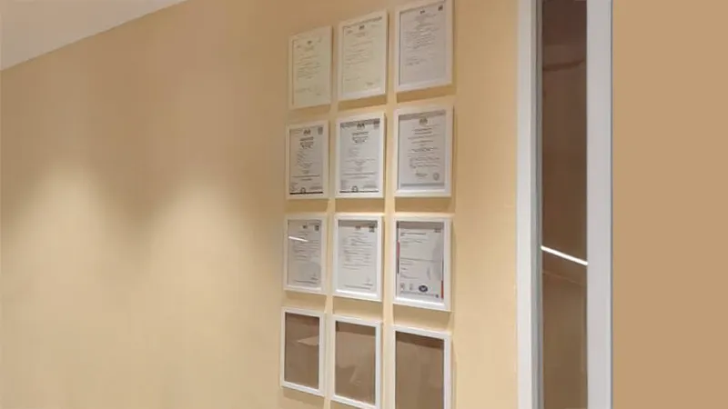 Apollo Case Study - Custom Frame and Mirror by PreMo