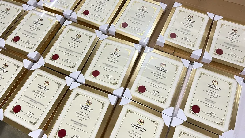 Jabatan Peguam Negara Malaysia Case Study - Custom Frame and Mirror by PreMo